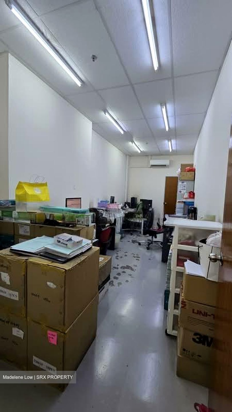 Enterprise Hub (D22), Factory #566878491